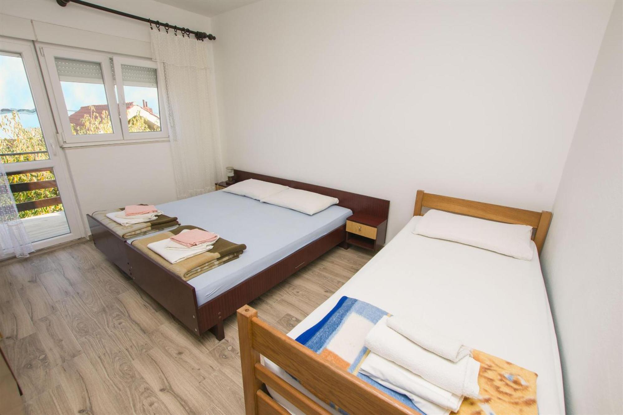 Apartment Marin Tkon Luaran gambar