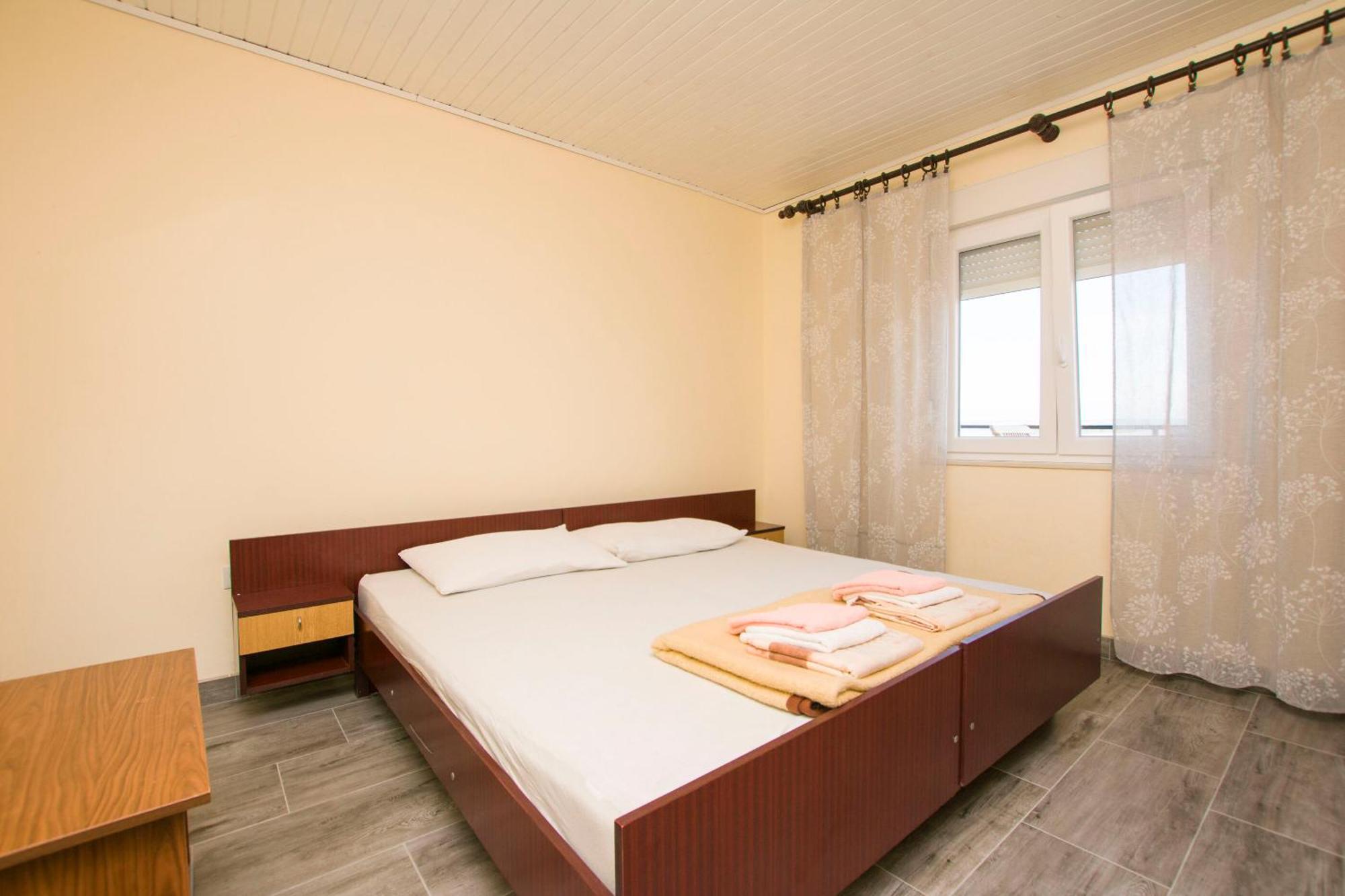 Apartment Marin Tkon Luaran gambar